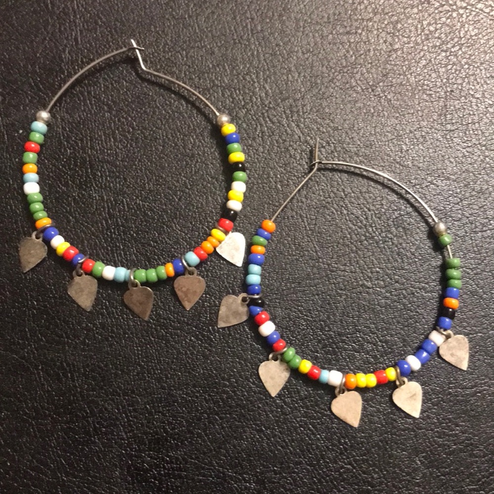 Multi colored mico bead / Heart hoop earrings
